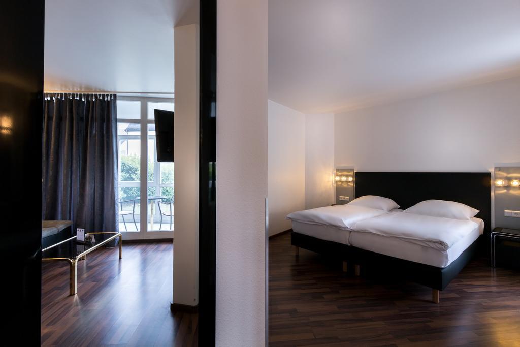 Turmhotel Rhein-Main Dreieich Eksteriør bilde